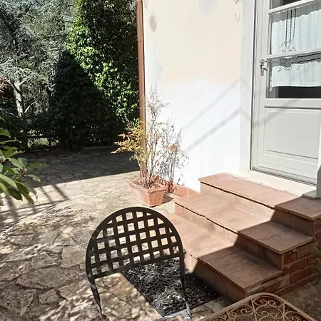 Agula Relais